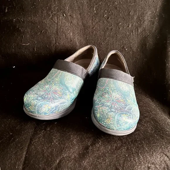 “Grey’s Anatomy” Softwalk Nurse/Medical Clogs/Shoes Size 7 - Picture 2 of 9